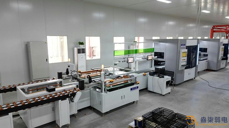 如何讓 AI 在生產線真正落地？