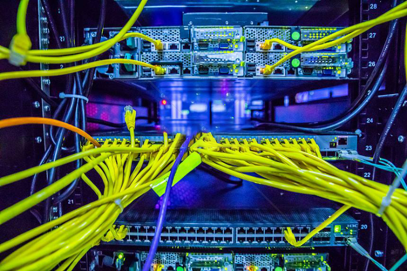 安防監控項目 中，挑選交換機需要注意什么？