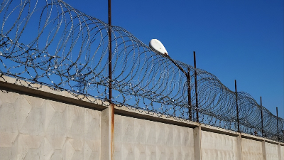 成都工廠周界防范系統解決方案，紅外對射保護周界安全