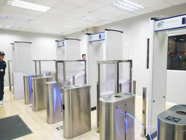 助力工廠工人自檢，如何選擇智能安檢系統(tǒng)？